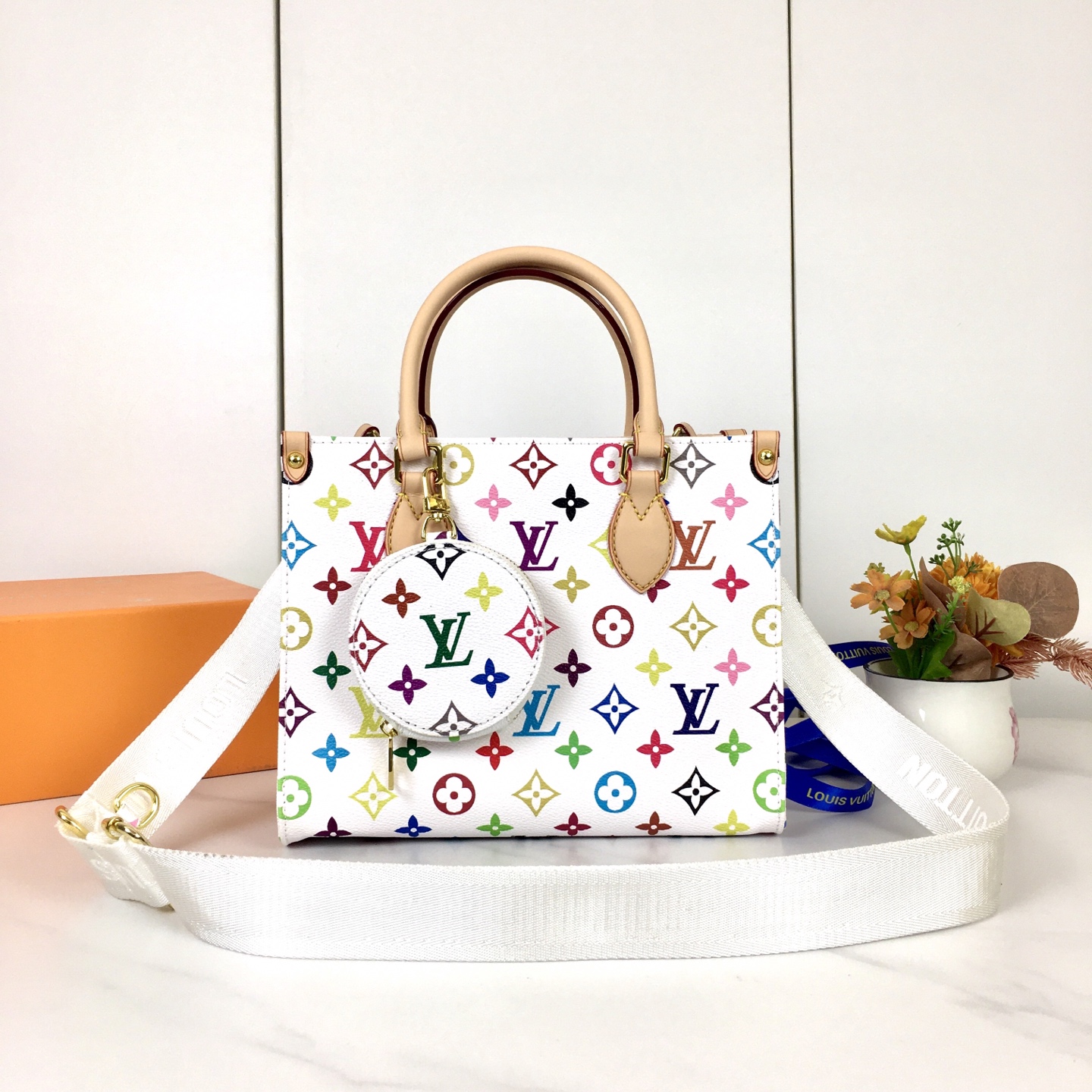 LV bag 168